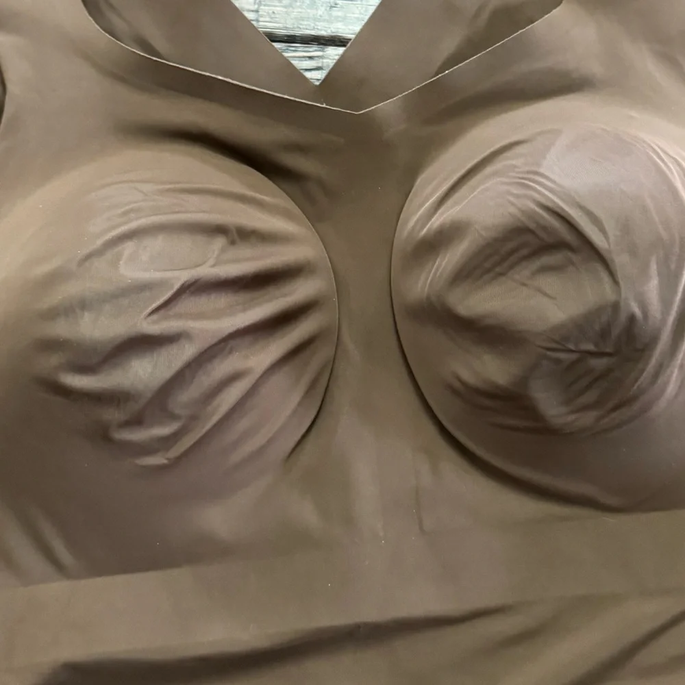 Evelyn & Bobbie Seamless Shaping Tank with Built-In Cups - Brown - Picture 14 of 15